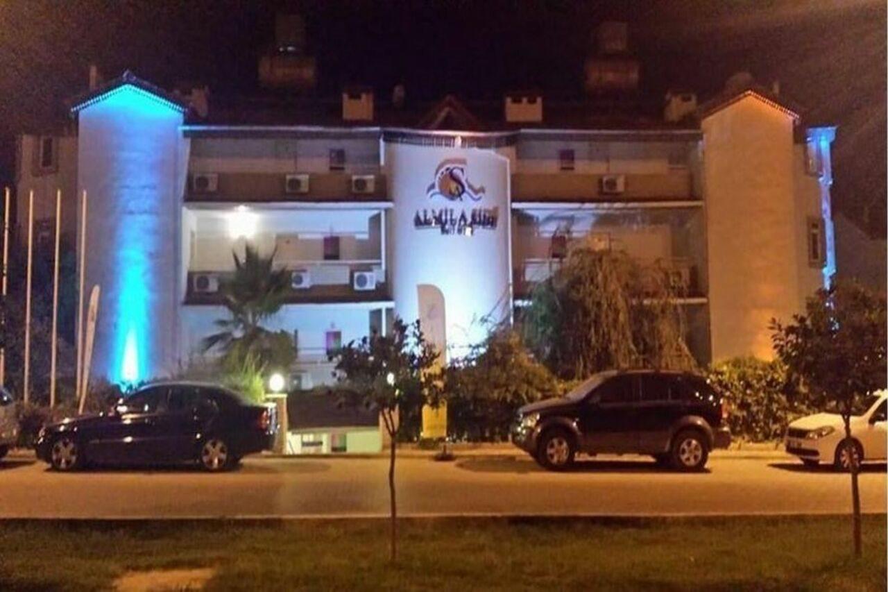 Almila Side Suite Hotel Extérieur photo