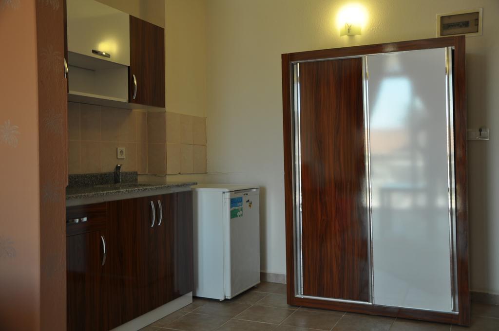 Almila Side Suite Hotel Chambre photo